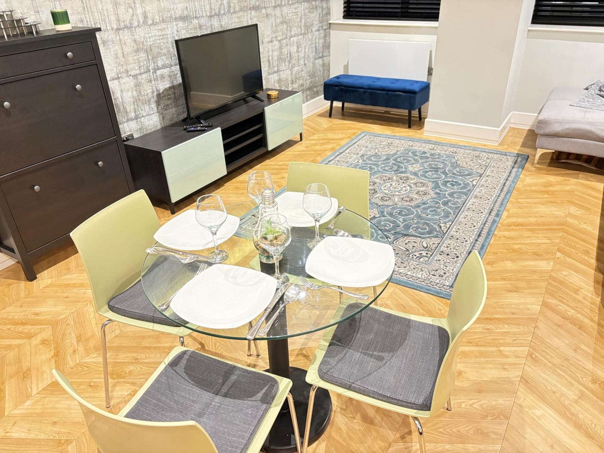 Mh Birmingham - 2 Bed 2 Bath Luxury Apartment - Financial District - Local Bar And Dining Deals Available Buitenkant foto
