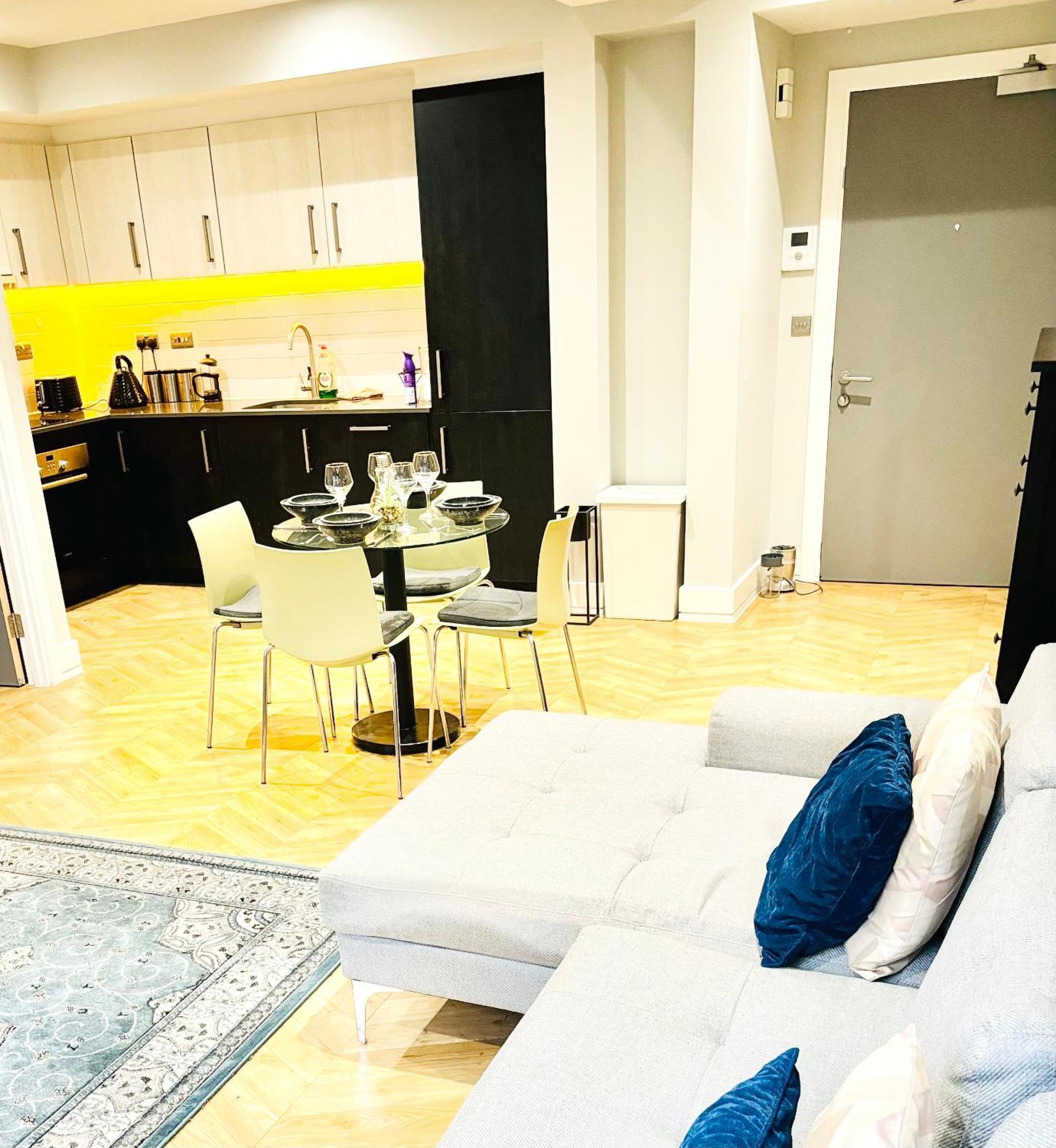 Mh Birmingham - 2 Bed 2 Bath Luxury Apartment - Financial District - Local Bar And Dining Deals Available Buitenkant foto